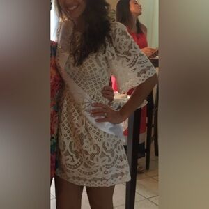 BCBGMaxAzria Jillyan Women’s White Floral Lace Above-Knee Dress Sz 2